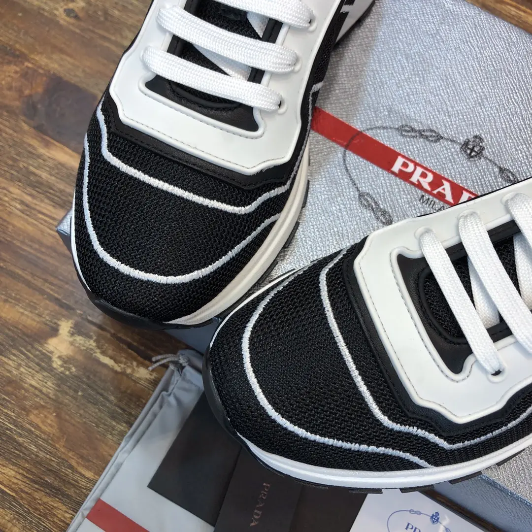 Cozy Prada Men’s 2022 Top Quality Sneakers – Black and White Knit Style, 1:1 Replica Sneakers, High Quality Prada Replica, Sizes 38- 168