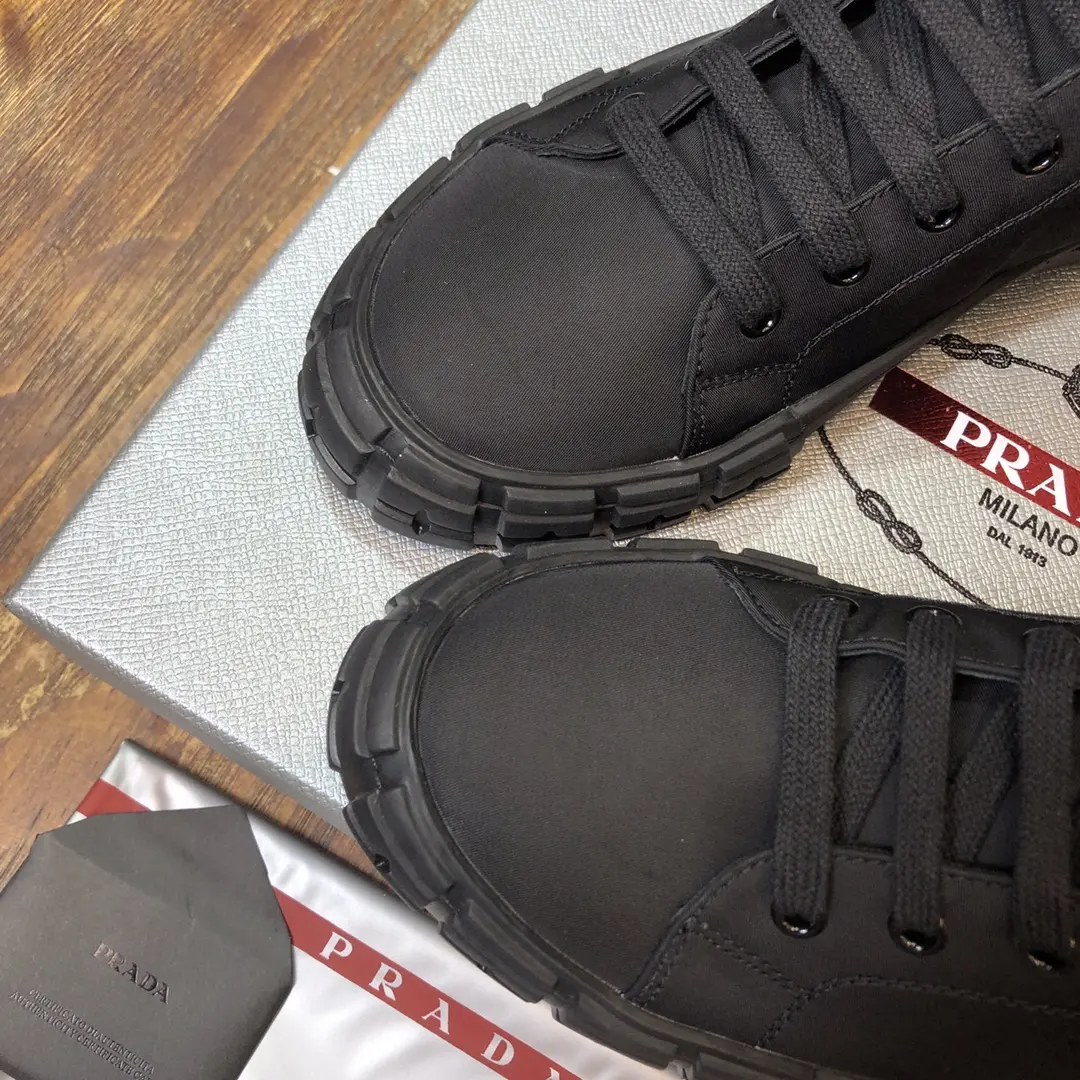 Flexible Prada Sport Wallet Sneaker Black High-Top – High Quality Replica Prada Shoes for Sale 223