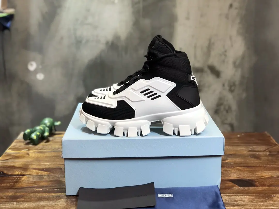 Prada Transformer High-Top Sneakers Black White – Replica Prada Shoes & High Quality Replica Sneakers Contemporary 181