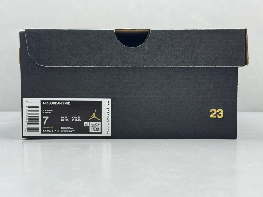 Pure  Version 230 AJ1 Zhongbang Silk Count Black White High-Top Sneakers – Best Rep Shoes & Nike Replica – Size 36-46 (Including Half Sizes Stretchable 1337