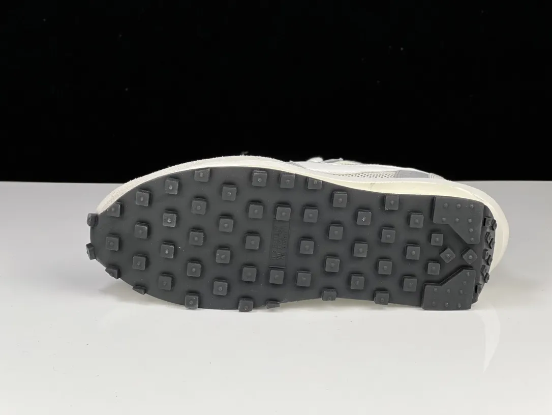 Youthful SACAI x Nike LDV Waffle Grey White Deconstructed Running Shoes –  Replica Nike Edition with Rep Shoes Design 1512