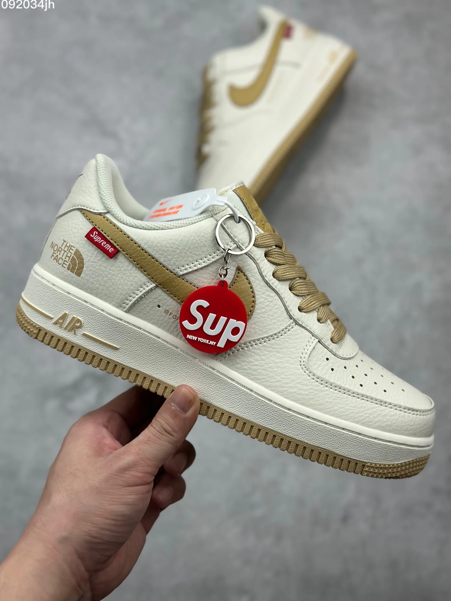 Affordable Supreme x The North Face x Nike Air Force 1 Low – Beige Gold – Limited Edition Rep Shoes & Top Fake Nike Sneakers 1034