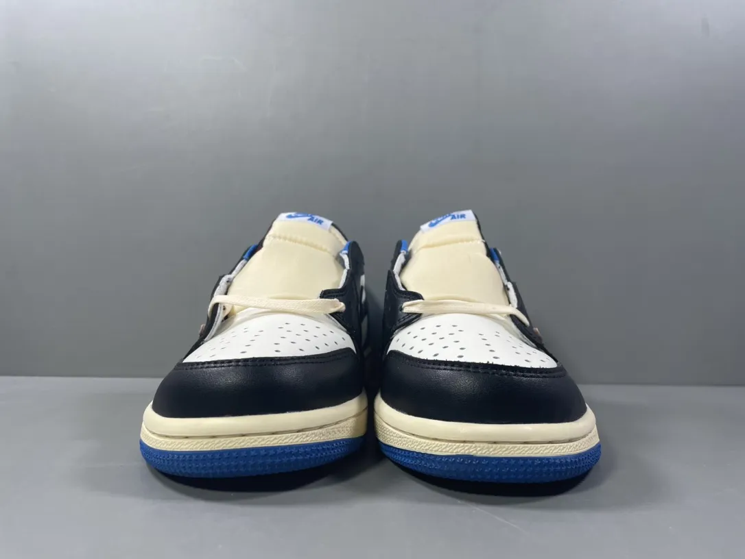 Travis Scott x Air Jordan 1 Low OG SP “Blue Lightning” – Corporate Edition Rep Shoes with Top-Quality Best Replica Sneakers MoistureWicking 1257