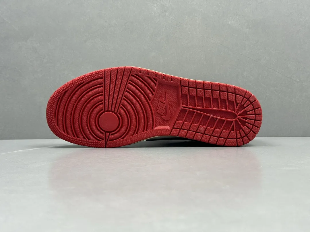 TechFriendly Travis Scott x Air Jordan 1 Low Reverse Mocha – White Red Black – Authentic Version with Top Rep Shoes and Best Replica Sneakers Quality 1262