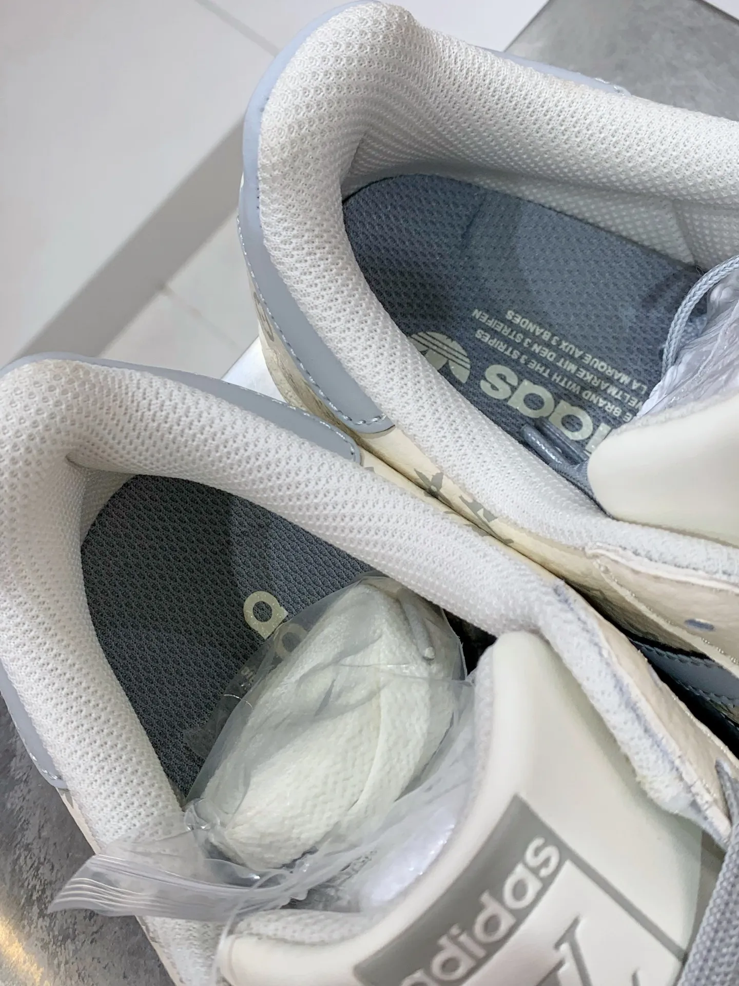 GoAnywhere adidas Gazelle Indoor W Cream Blue Low Top – Replica Adidas Shoes 496