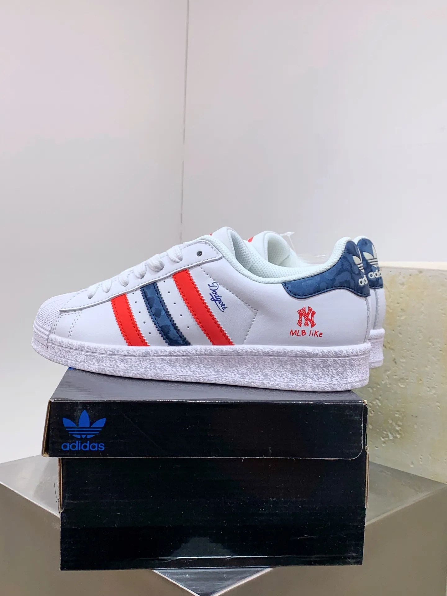adidas Gazelle Indoor White Red Blue Low –  Replica Shoes SportInspired 515