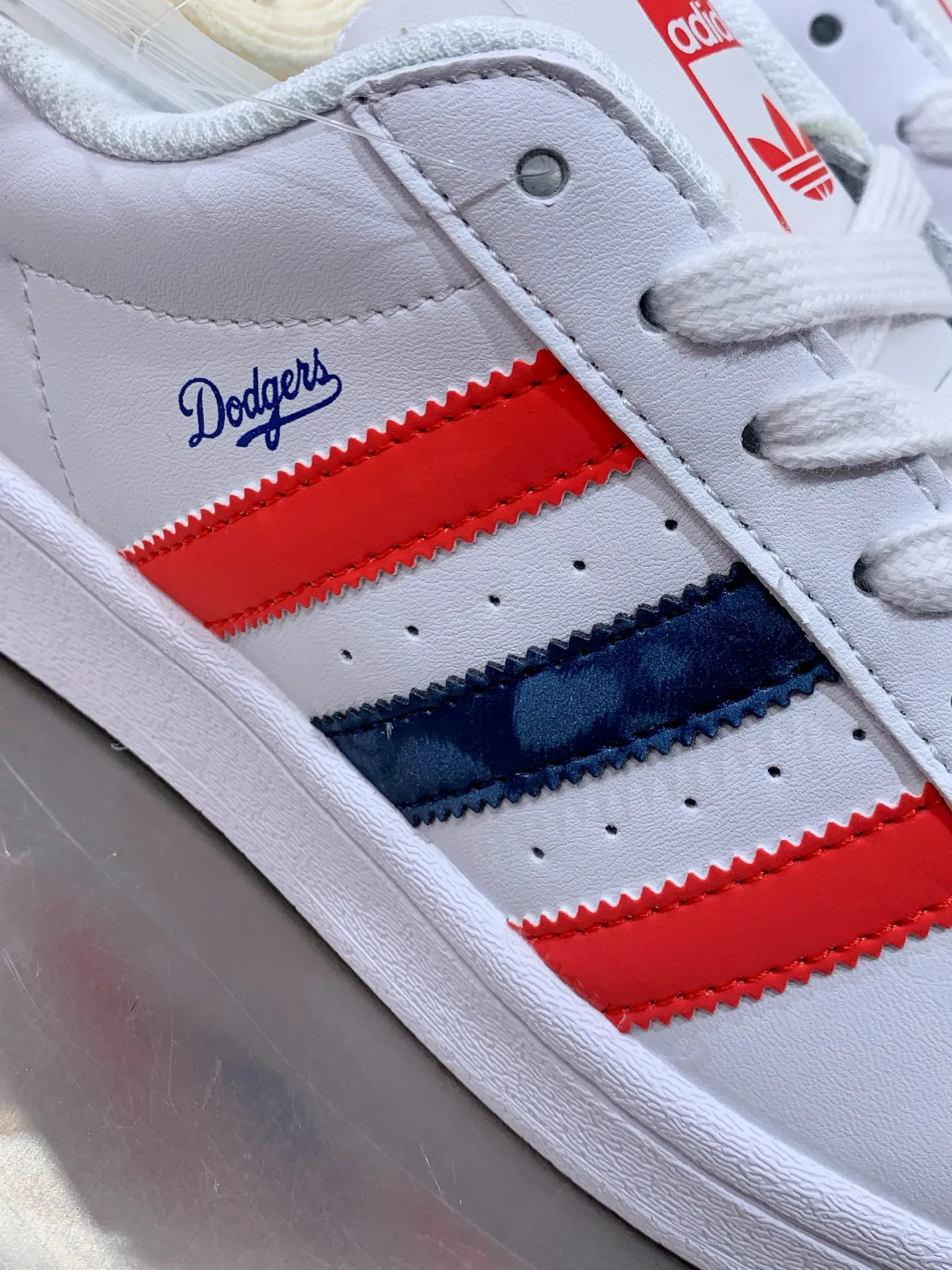 adidas Gazelle Indoor White Red Blue Low –  Replica Shoes SportInspired 515