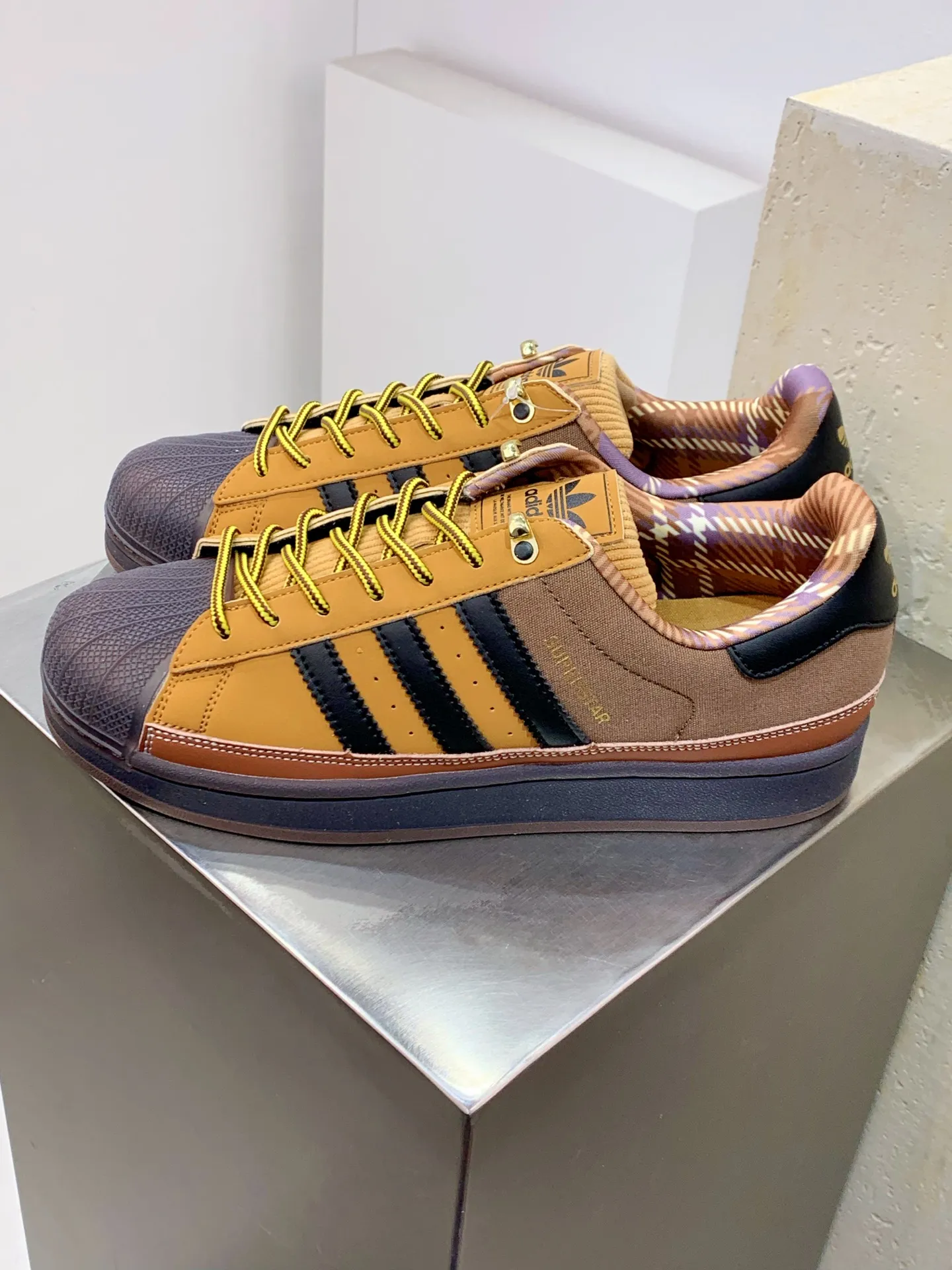 MoistureWicking adidas Originals Superstar 2 Brown  Replica Shoes – Adidas Replica Edition 523