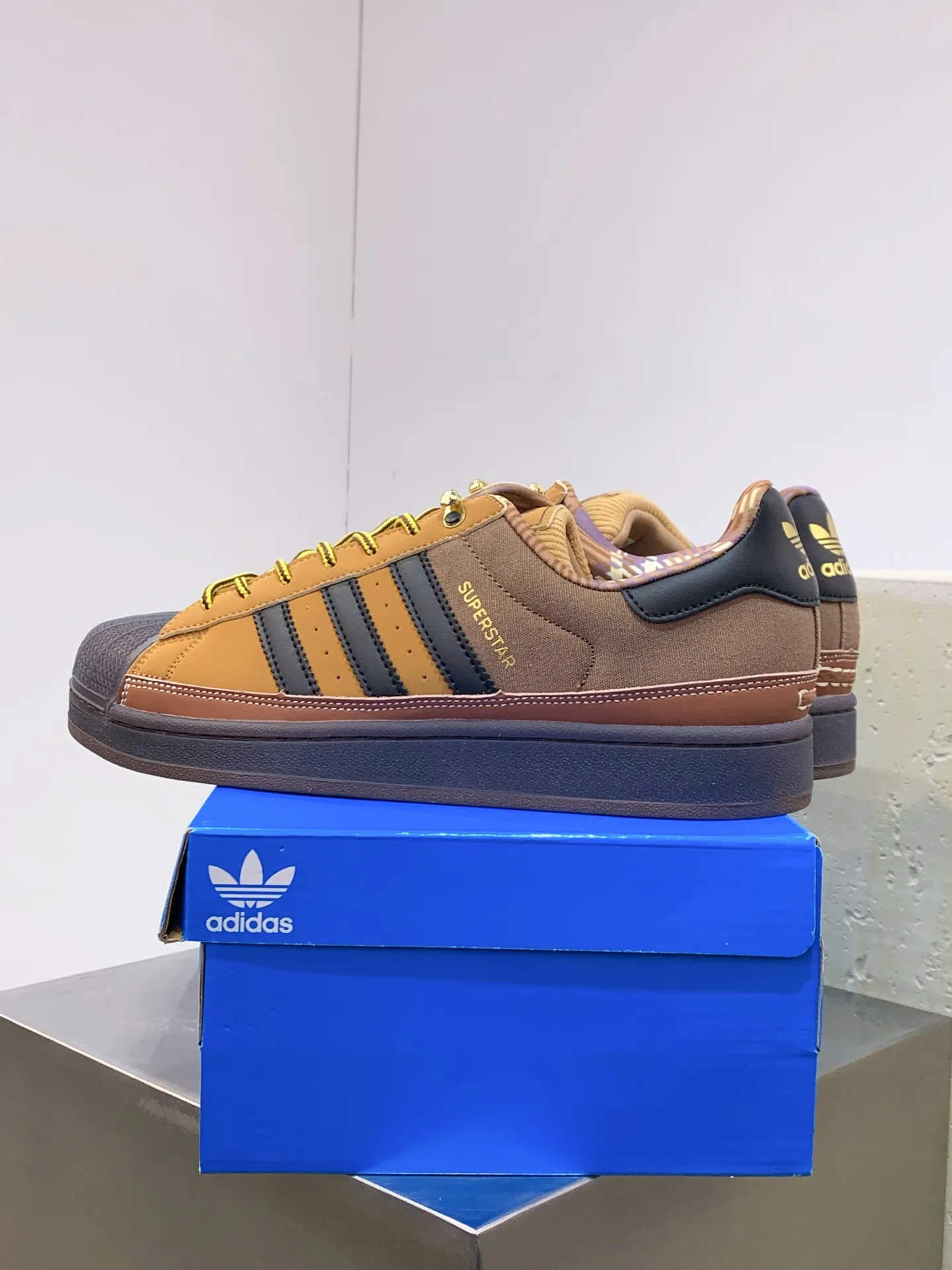 MoistureWicking adidas Originals Superstar 2 Brown  Replica Shoes – Adidas Replica Edition 523