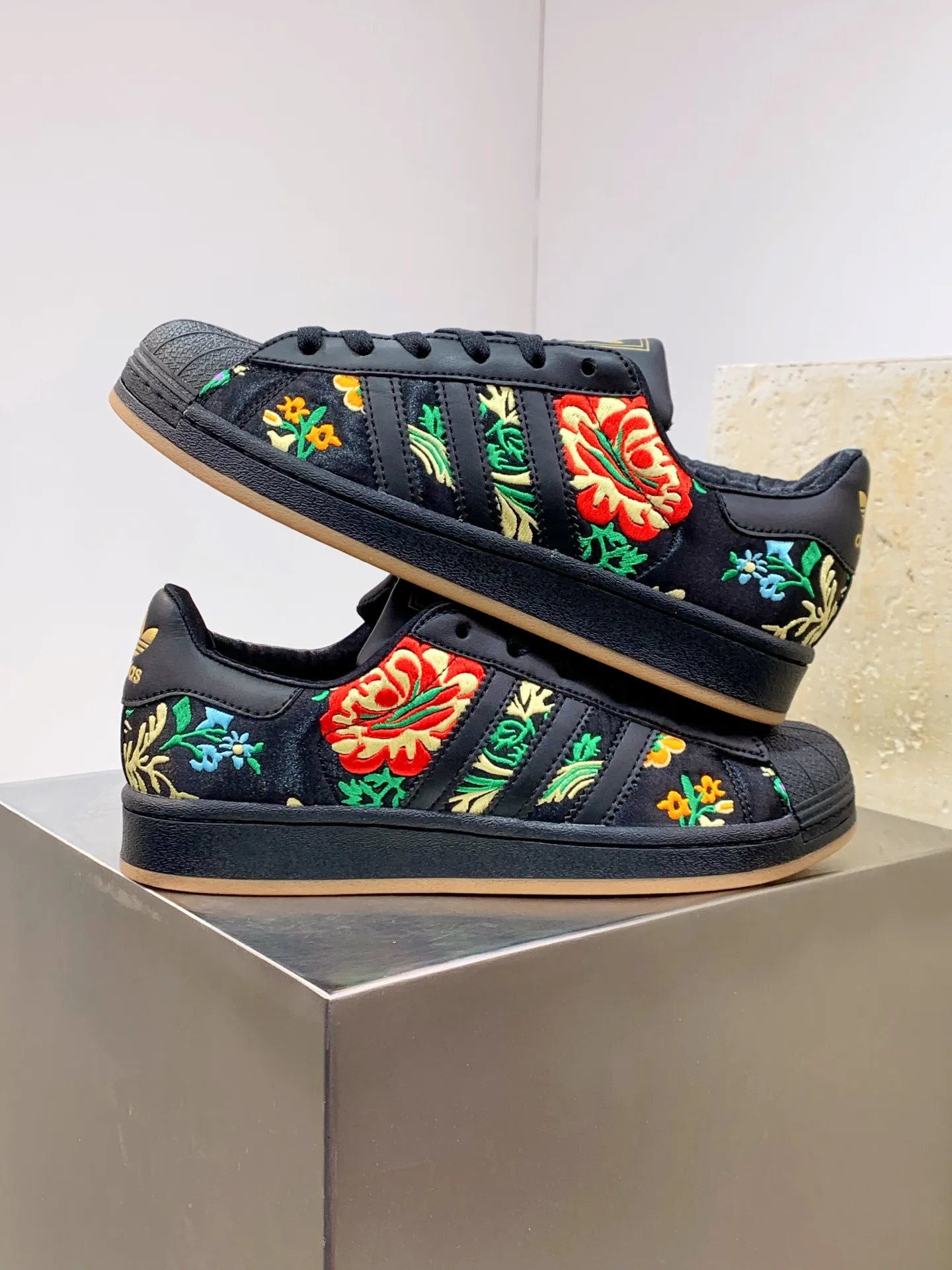 AllSeason adidas Originals Superstar 2 Floral Black Low – Replica Adidas Shoes 540