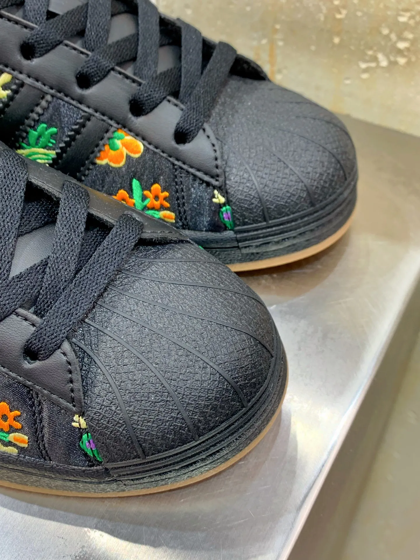AllSeason adidas Originals Superstar 2 Floral Black Low – Replica Adidas Shoes 540
