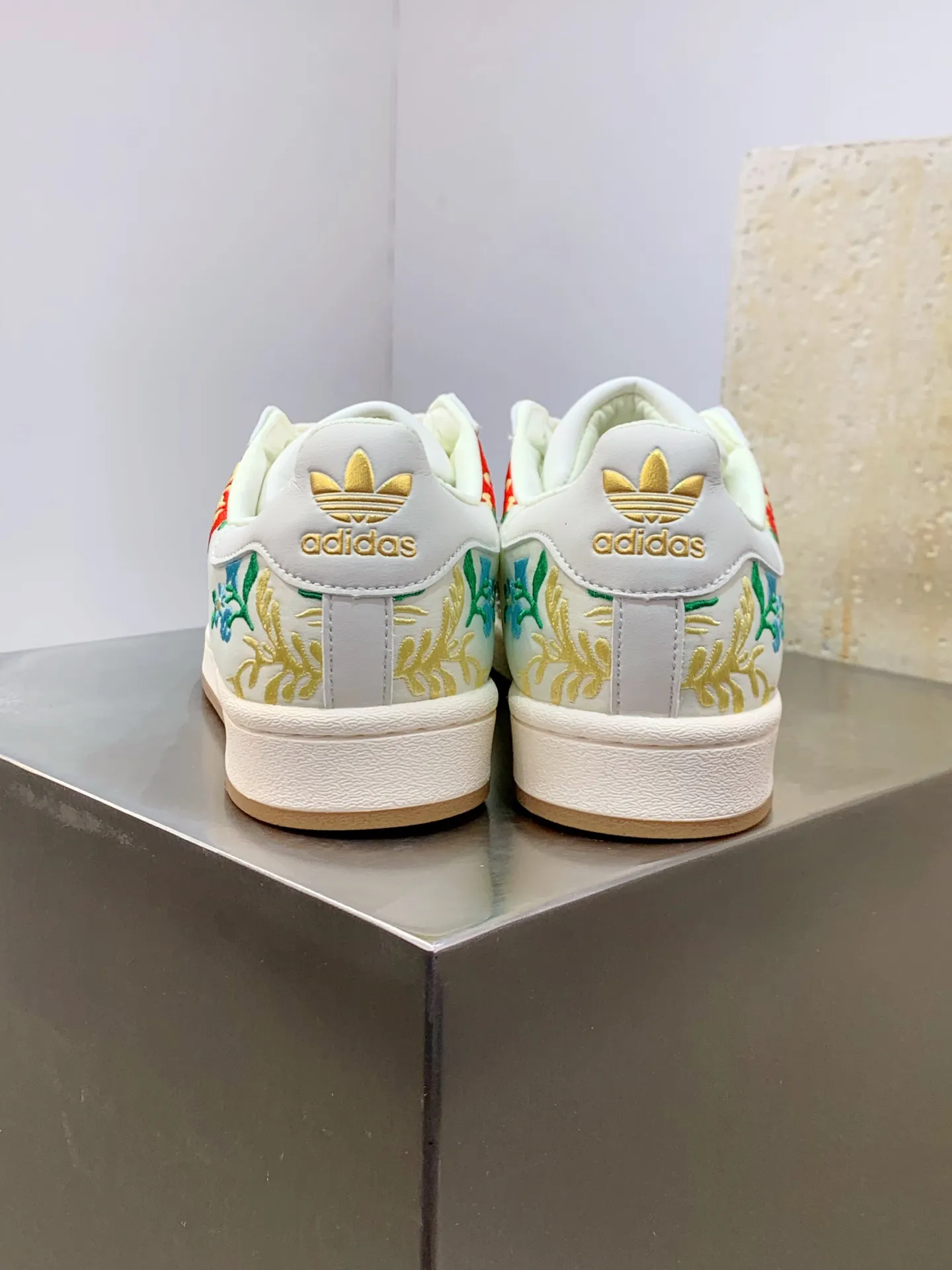 Breathable adidas Originals Superstar 2 Floral White Replica Shoes – Adidas Replica Sneakers 541