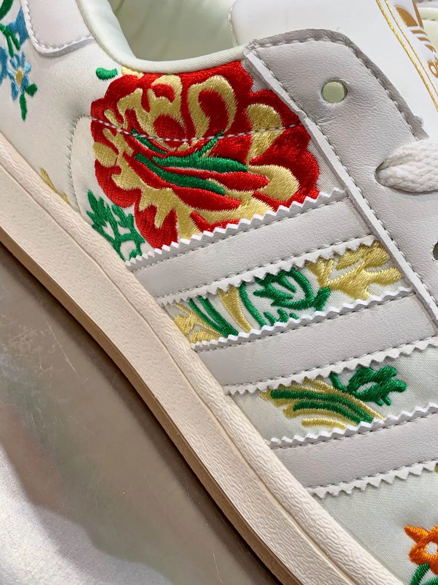 Breathable adidas Originals Superstar 2 Floral White Replica Shoes – Adidas Replica Sneakers 541