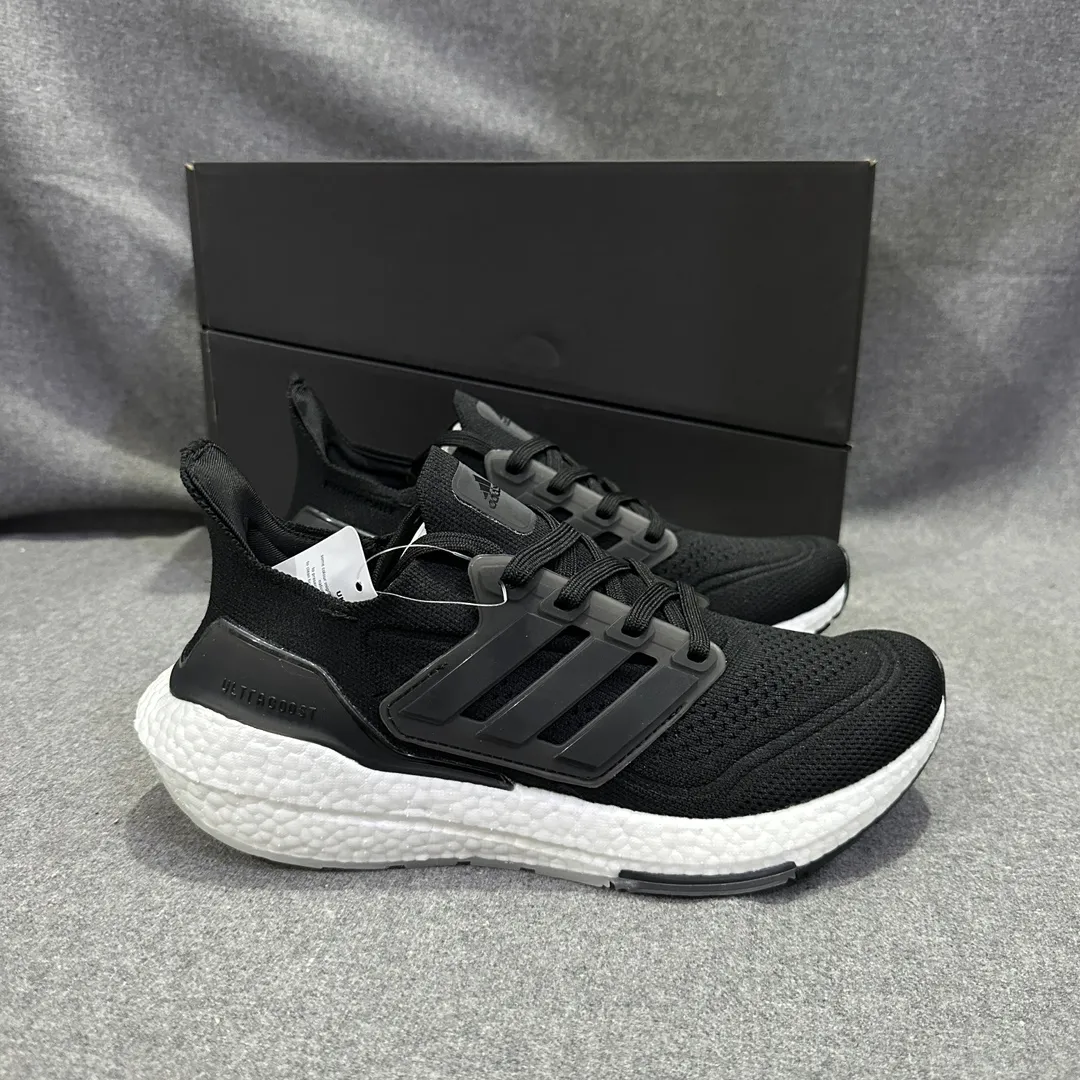 WaterResistant adidas Ultraboost 21 Black Grey Running Shoes – Replica Adidas Edition 576