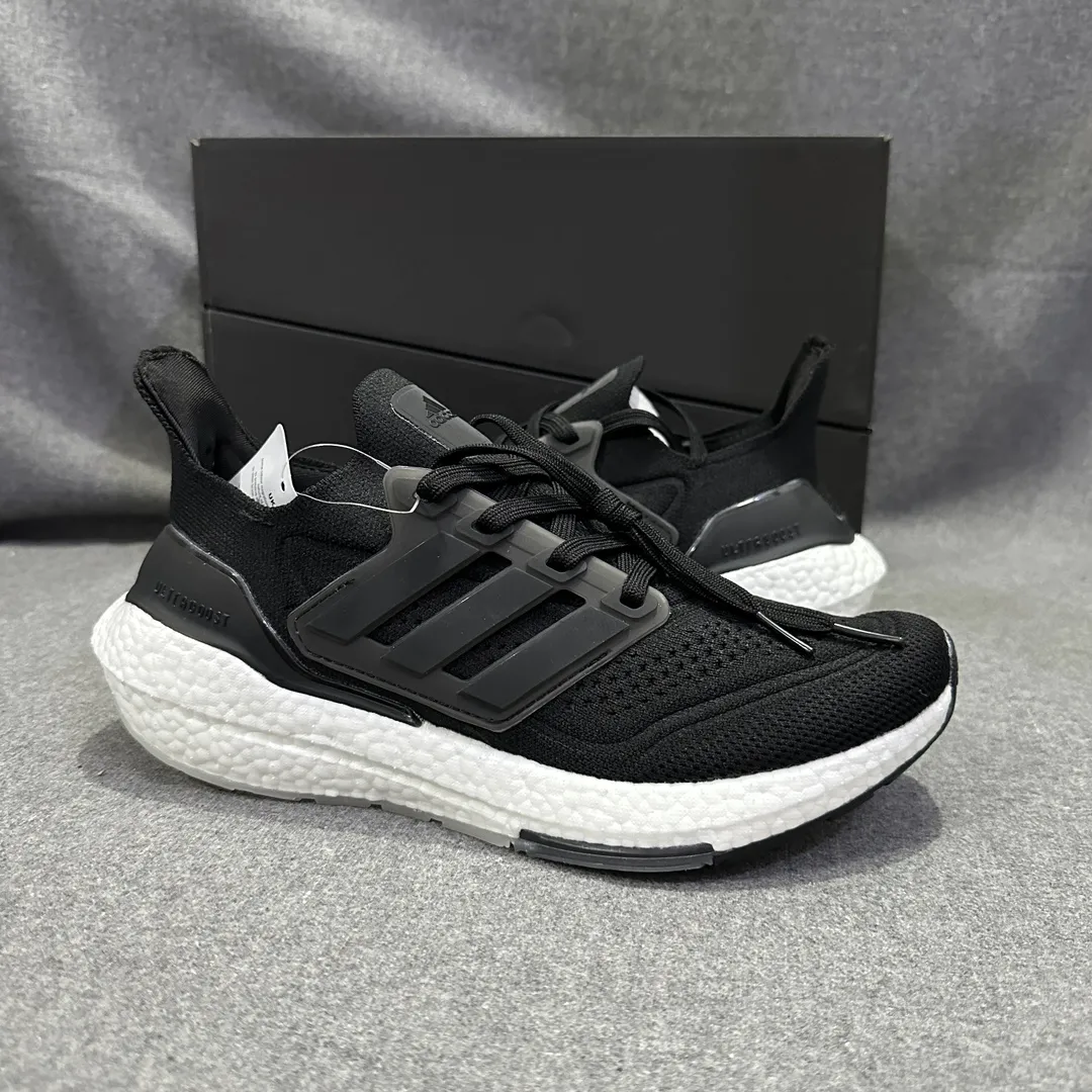 WaterResistant adidas Ultraboost 21 Black Grey Running Shoes – Replica Adidas Edition 576