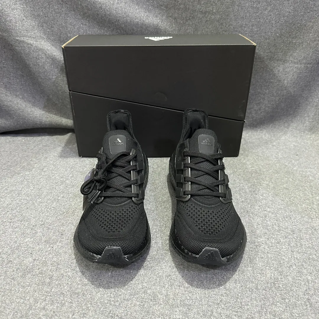adidas Ultraboost 21 Black Running Shoes –  Replica Adidas Collection SmoothTexture 572