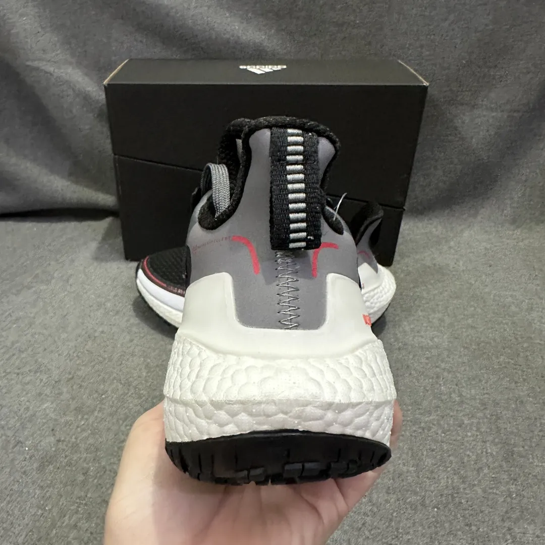 adidas Ultraboost 21 Carbon Black Running Shoes –  Replica Adidas Shoes MoistureWicking 567