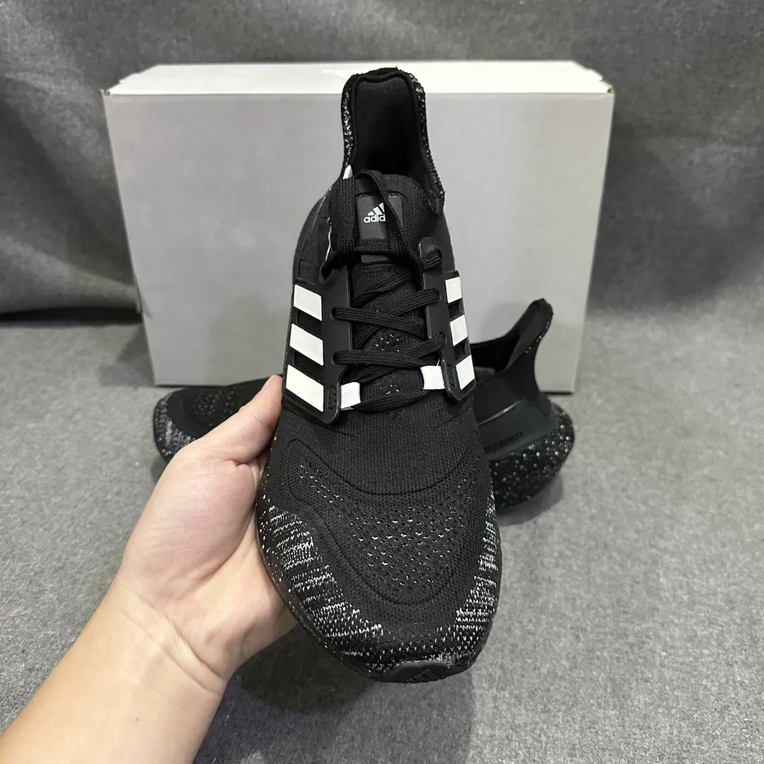 adidas Ultraboost 22 Black White Running Shoes – Replica Adidas Edition MoistureWicking 565