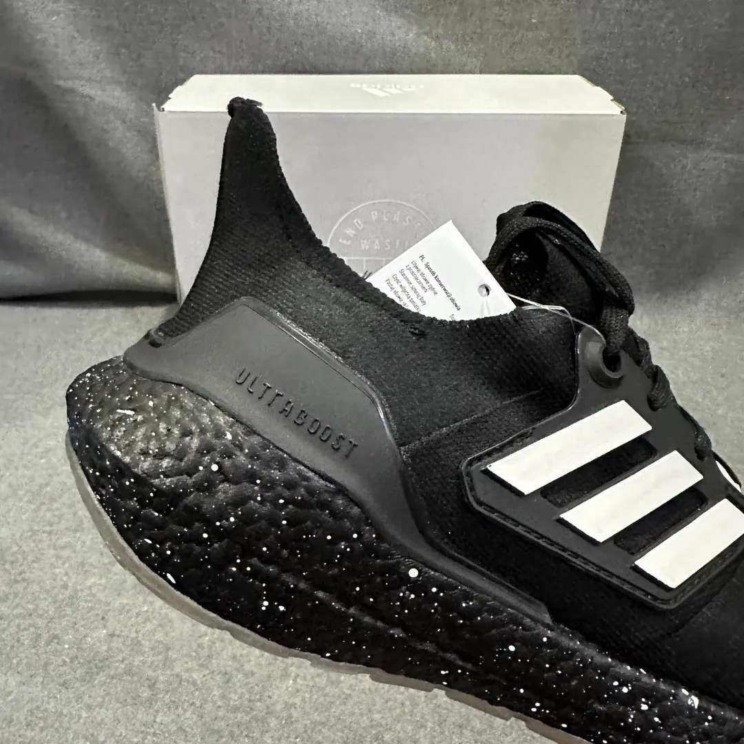 adidas Ultraboost 22 Black White Running Shoes – Replica Adidas Edition MoistureWicking 565
