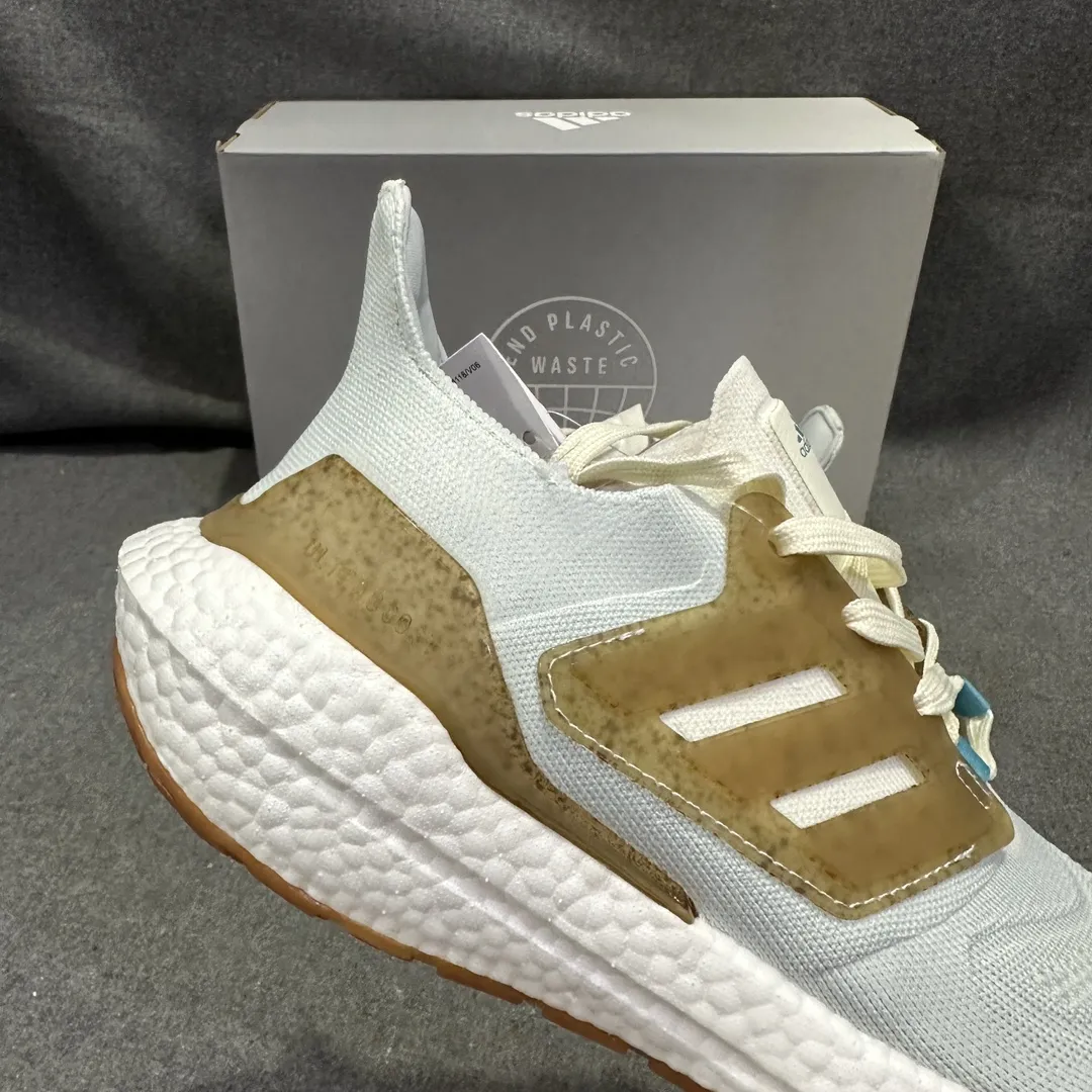 adidas Ultraboost 22 Linen Green Running Shoes –  Replica Adidas Shoes Refined 566
