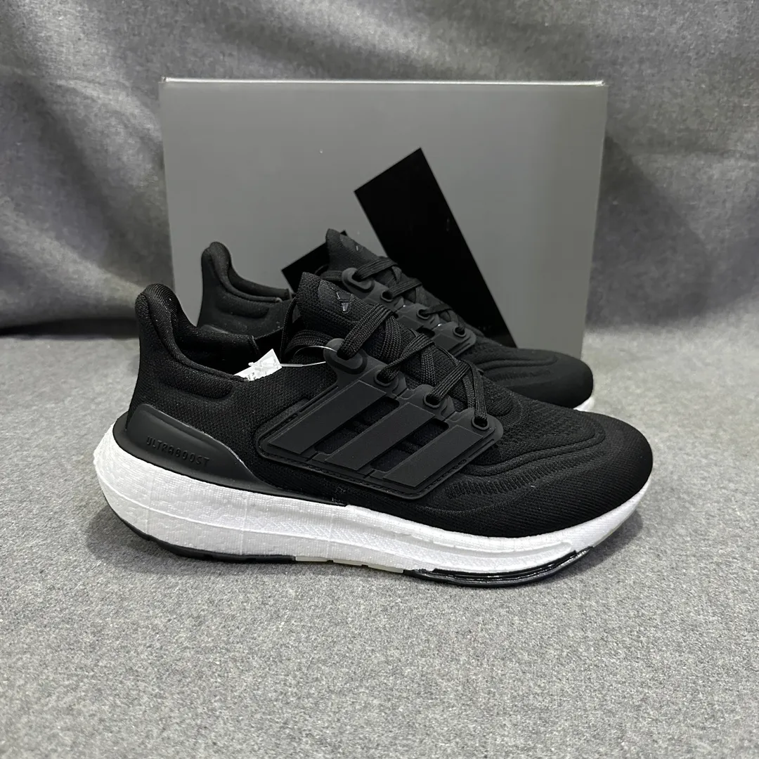 Flexible adidas Ultraboost 23 Light Black White Running Shoes – Replica Adidas Edition 577