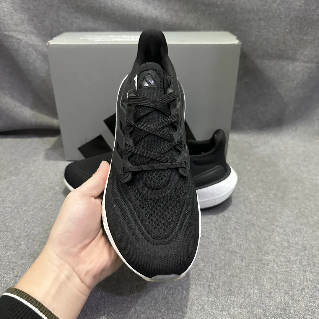 Flexible adidas Ultraboost 23 Light Black White Running Shoes – Replica Adidas Edition 577