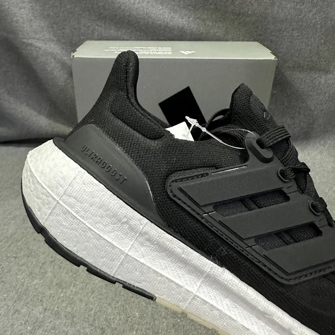 Flexible adidas Ultraboost 23 Light Black White Running Shoes – Replica Adidas Edition 577