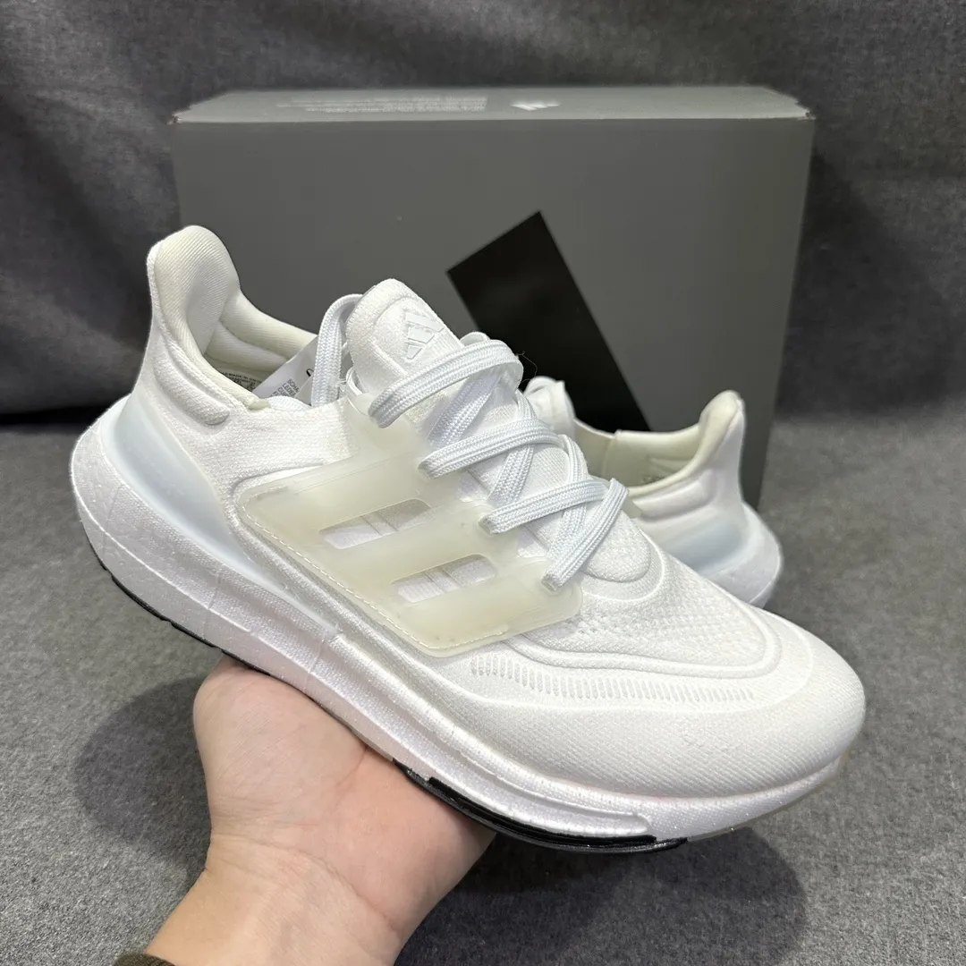 adidas Ultraboost 23 Light White Running Shoes – Replica Adidas Edition TimelessDesign 580
