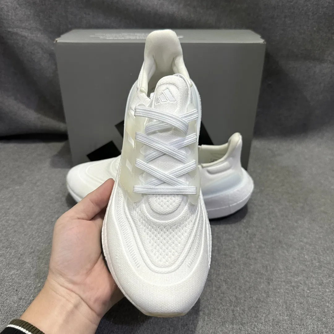 adidas Ultraboost 23 Light White Running Shoes – Replica Adidas Edition TimelessDesign 580