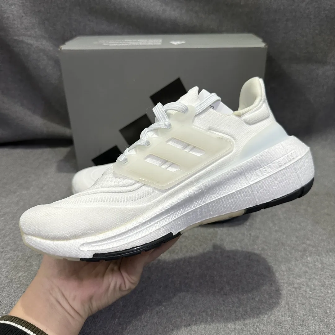 adidas Ultraboost 23 Light White Running Shoes – Replica Adidas Edition TimelessDesign 580