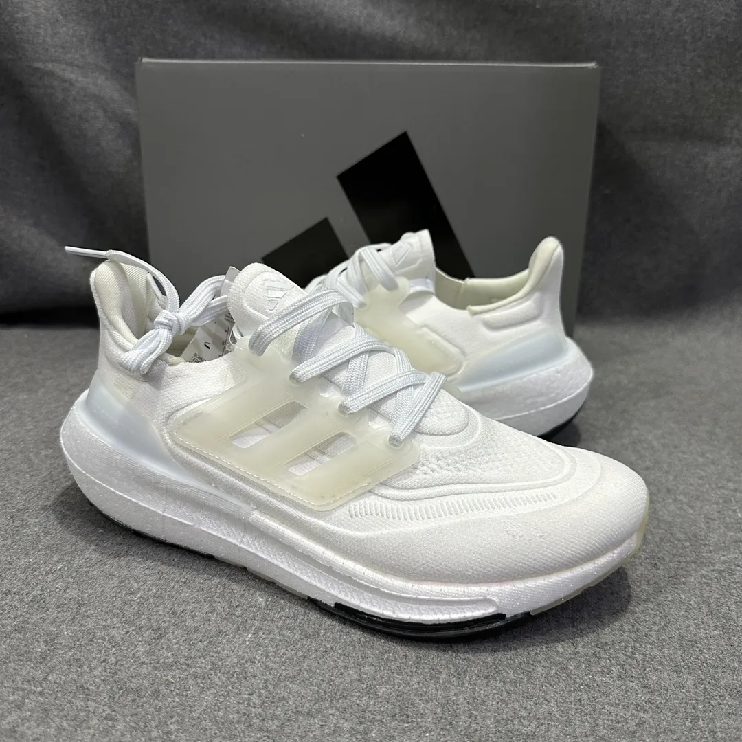 adidas Ultraboost 23 Light White Running Shoes – Replica Adidas Edition TimelessDesign 580