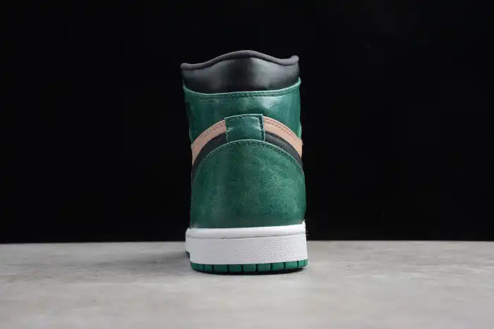 Kick Theory Air Jordan 1 Retro High Bio Beige Anthracite Mystic Green AH7389-203