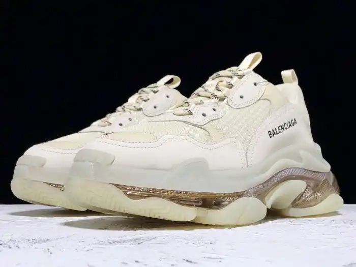 Bmlin BLCG Triple S Clear Sole Beige 541624 W09O1 9005