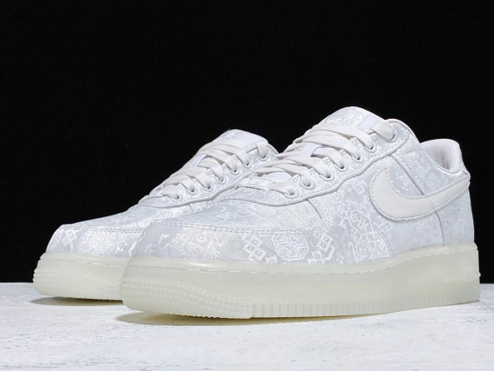 KICKWHO AIR FORCE 1 LOW CLOT 1WORLD (2018) AO9286-100