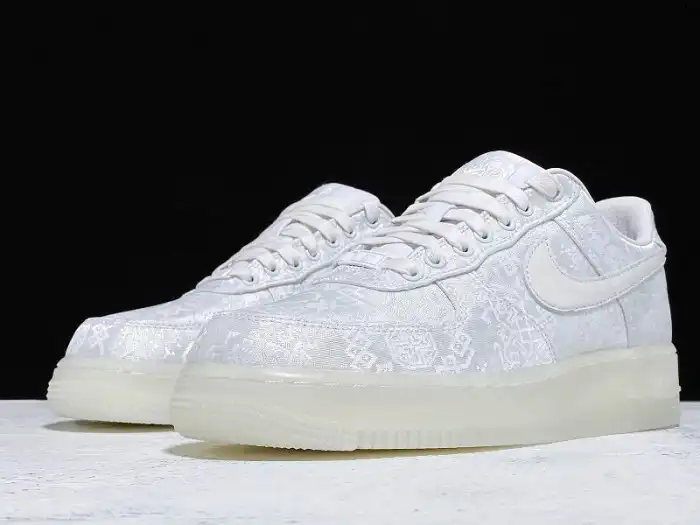 Reps LY AIR FORCE 1 LOW CLOT 1WORLD (2018) AO9286-100