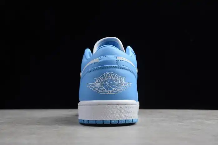 Kick Theory Air Jordan 1 Low UNC (W) AO9944-441