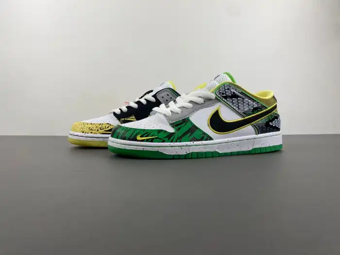 Bmlin Shoes Nike Dunk Low What the Duck Away University of Oregon PE HV1454-100