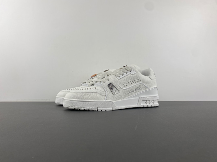 TB LV TRAINER SNEAKER 24121002