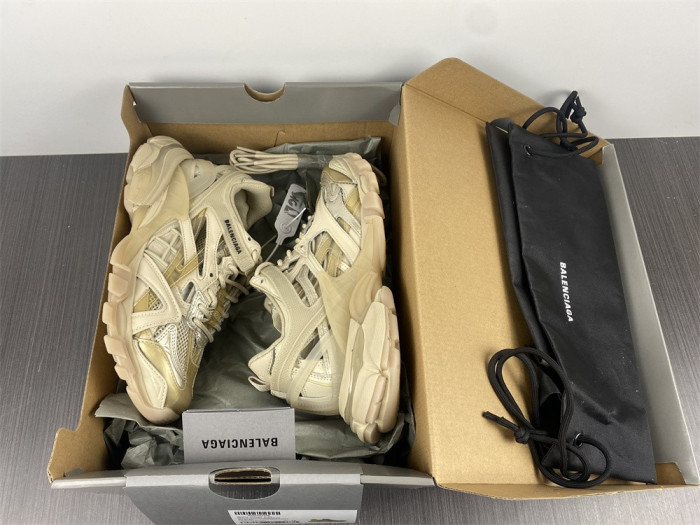 KICKWHO BLCG TRACK SNEAKER 568615 W3GN5 0102