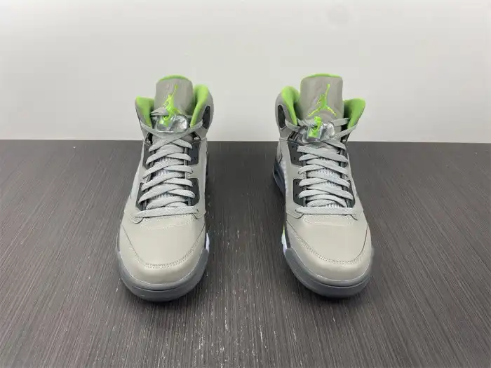 1:1 HYPE Jordan 5 Retro Green Bean (2022) DM9014-003