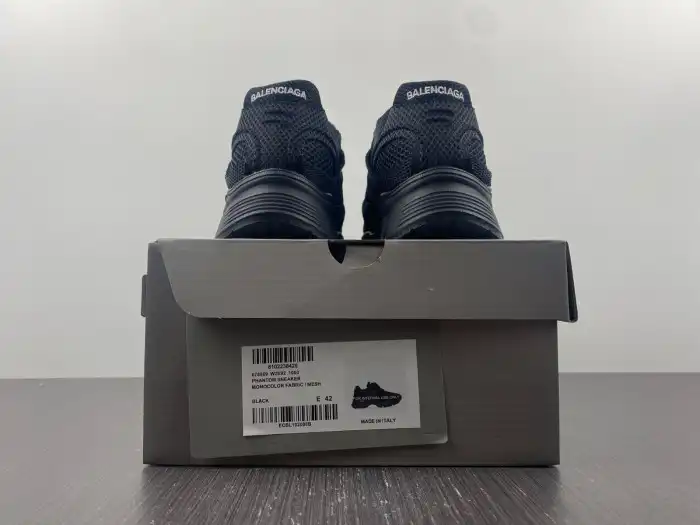 Cheap LY BLCG PHANTOM SNEAKER 678869 W2E92 1000