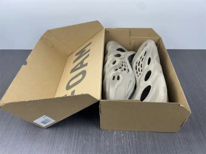 Rep LY Adidas Yeezy Foam RNNR Stone Sage GX4472