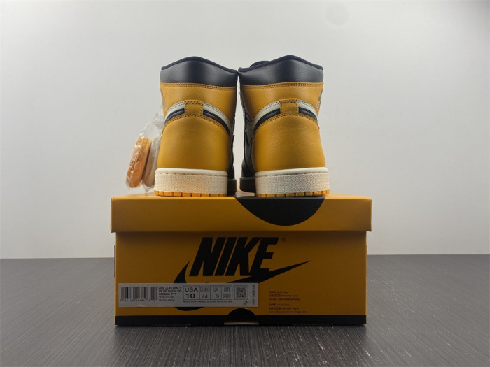 TB Air Jordan 1 High OG Yellow Toe 555088-711