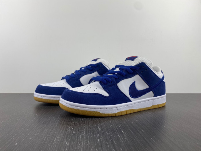 TB Nike SB Dunk Low Los Angeles Dodgers DO9395-400