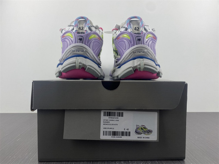 TB BLCG RUNNER SNEAKER 677403 W3RH5 0308