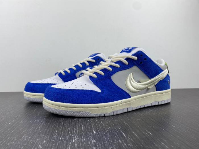 TB Nike SB Dunk Low Pro Fly Streetwear DQ5130-400