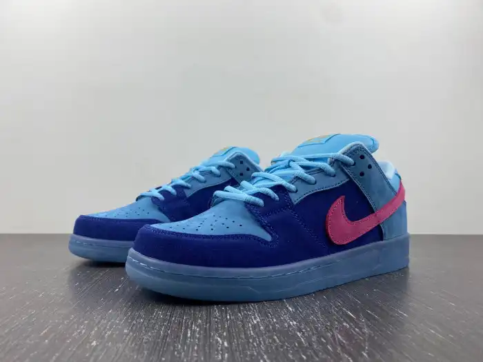 LY Nike SB Dunk Low Run The Jewels DO9404-400