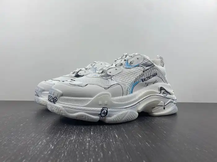 LY BLCG TRIPLE S SNEAKER 536737 W35R8 9014