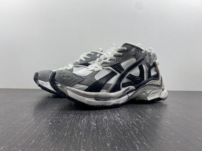 TB BLCG RUNNER SNEAKER 772774 W3RNY 9012