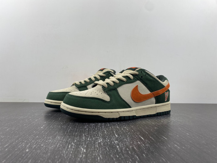 TB Nike SB Dunk Low Eire 304292-185